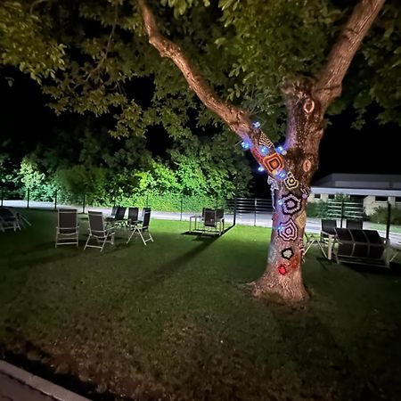 Yebs Hotel Гюнцбург Экстерьер фото